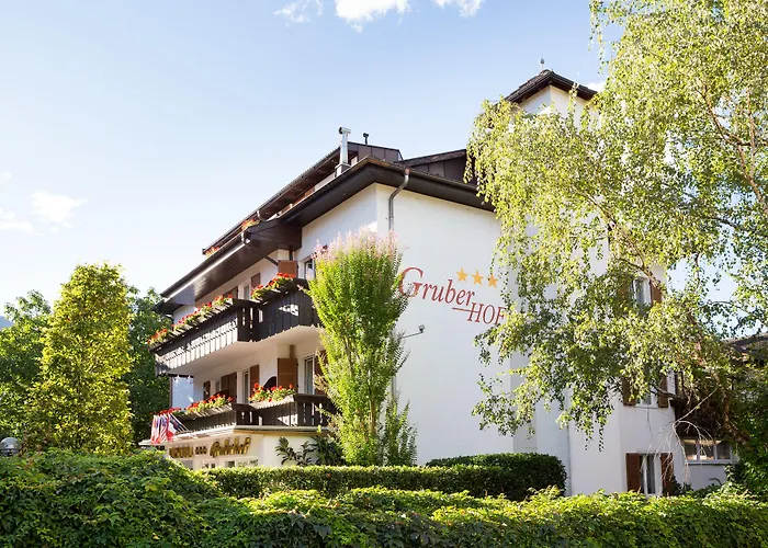 Gruberhof 3* Merano